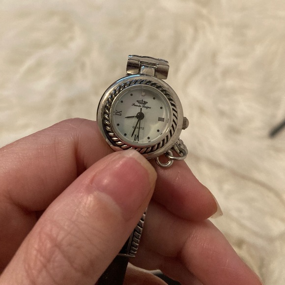 Premier Designs Woman’s watch - Picture 6 of 7